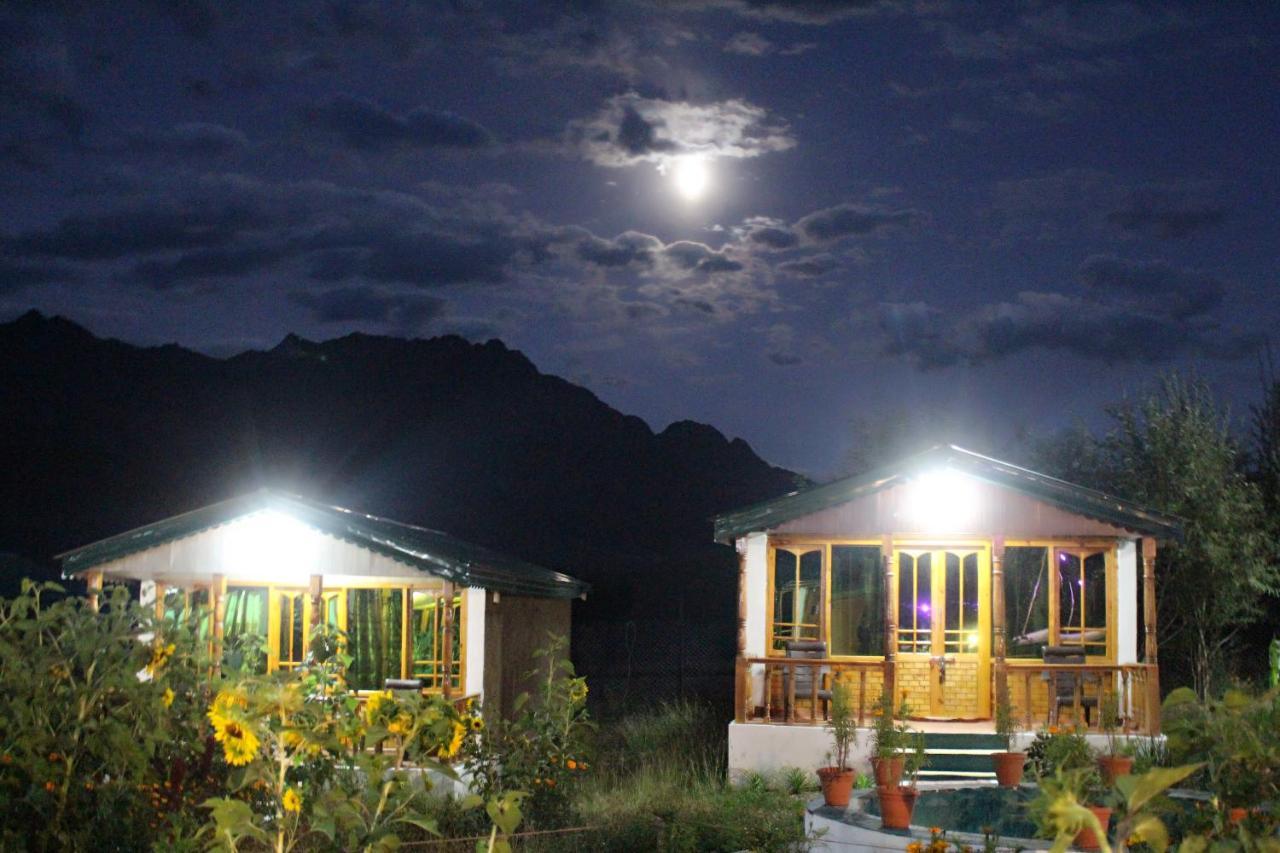 Rangyul Resort Kargil Exterior photo